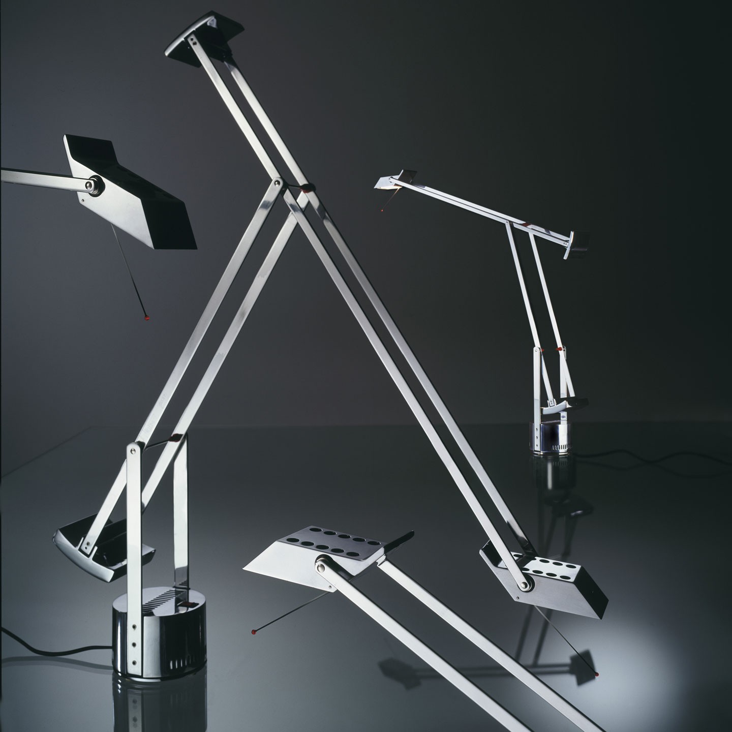 Artemide Tizio X30 Chromé - lampe de bureau